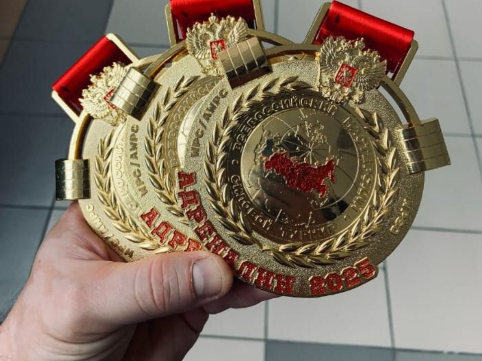 Самый возрастной силач из Можайска забрал золотую медаль турнира по пауэрлифтингу WPC «Адреналин»