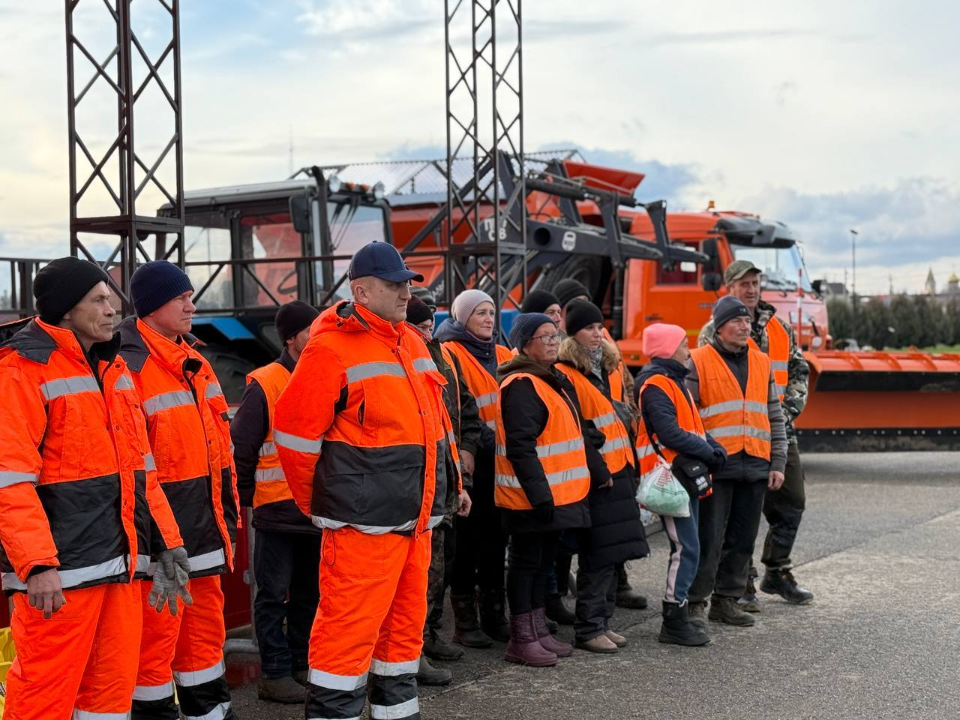 Техника проверена, команда в сборе: парк готов к снегопадам и холодам