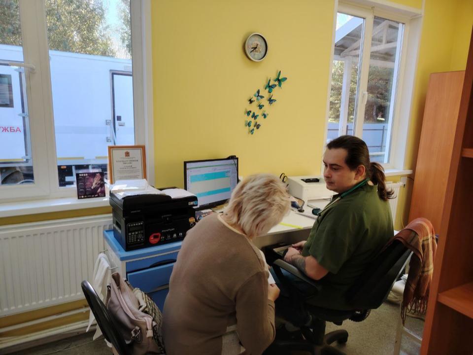 Выездной прием специалистов Каширской больницы прошел в деревне Корыстово