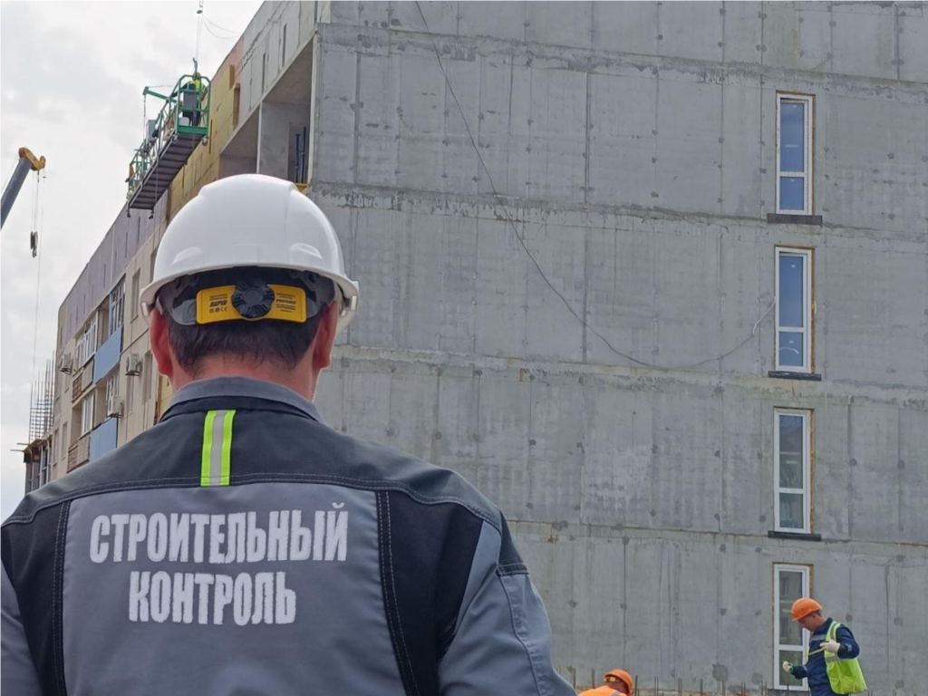 Мариуполь возвращается к жизни: чем Подмосковье уже помогло жителям разрушенного города и что еще предстоит сделать
