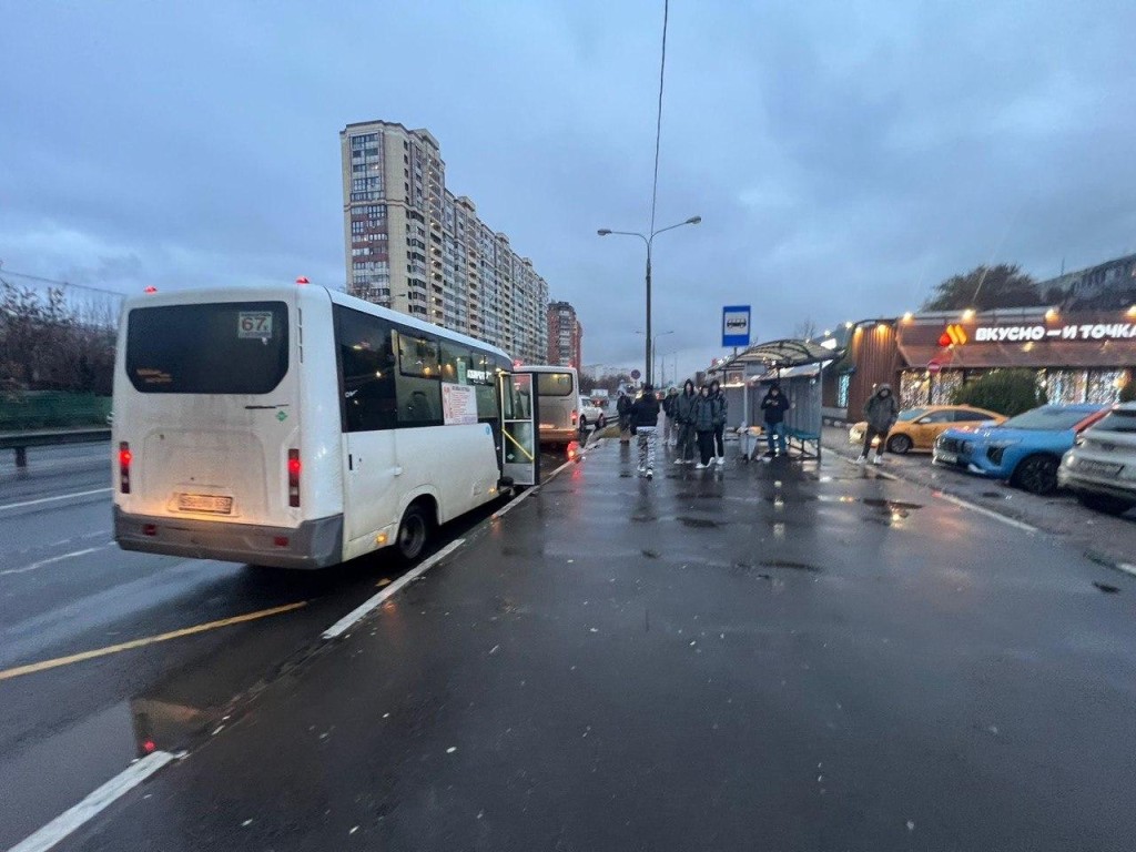Два дополнительных автобуса запустили в Октябрьском до метро «Котельники»