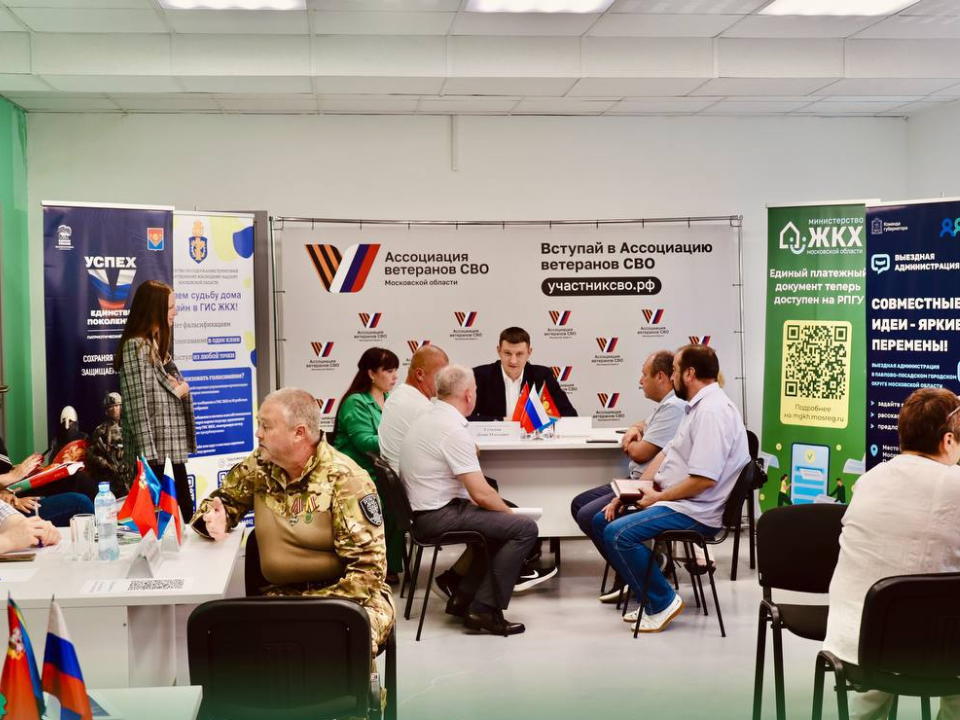 Глава округа Семенов поможет решить вопросы жителей Павловского Посада