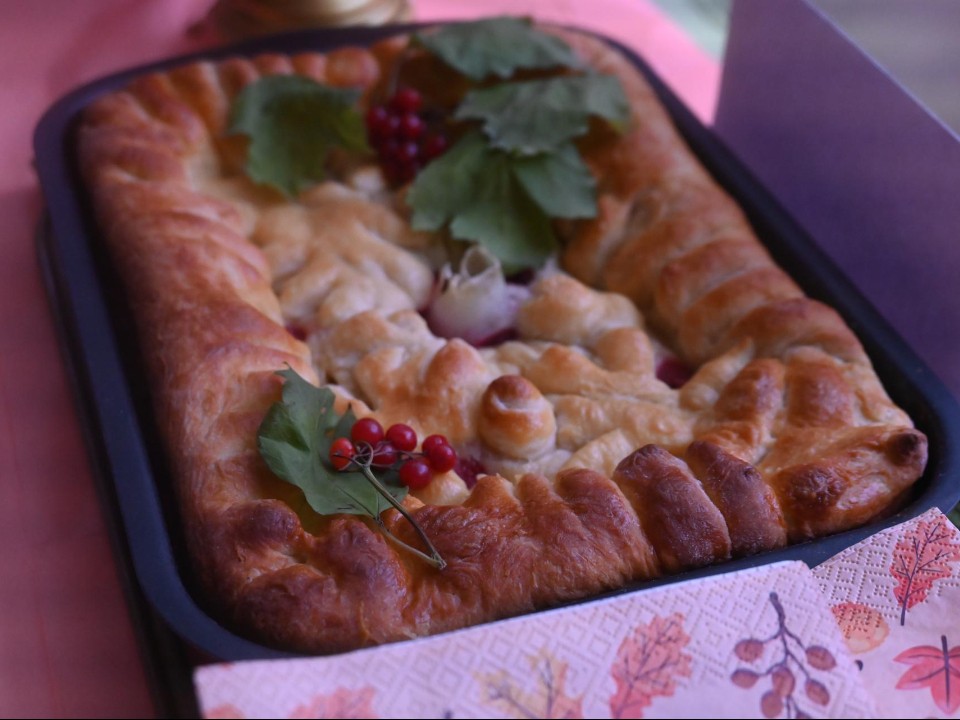 И вкус, и цвет: участницы «Активного долголетия» представили пироги на конкурс