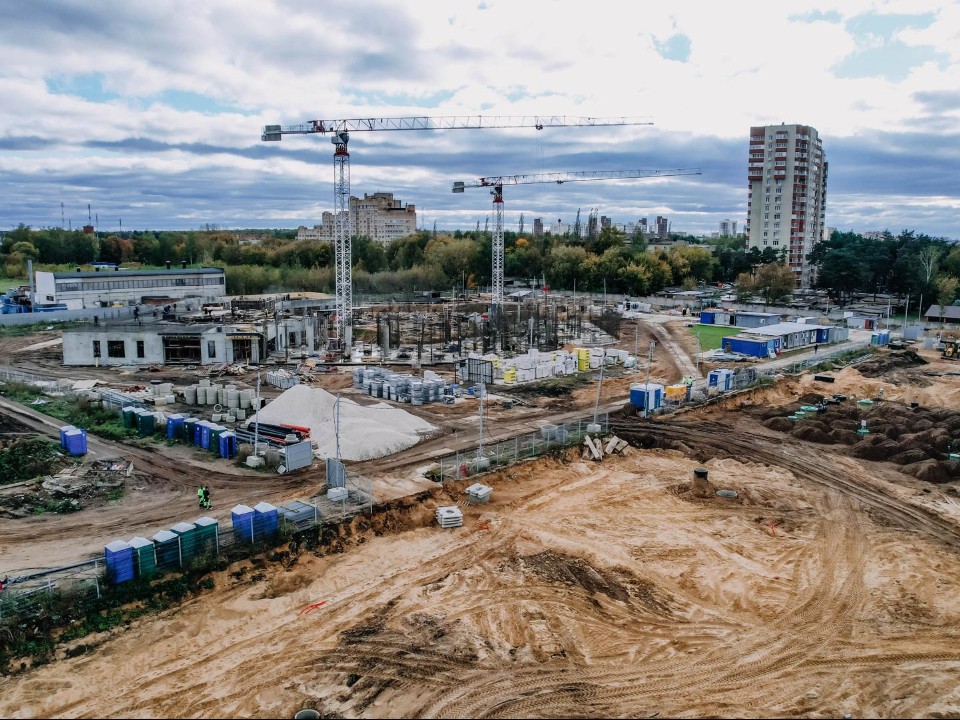 В ЖК строят образовательный комплекс с IT-библиотекой и скалодромом