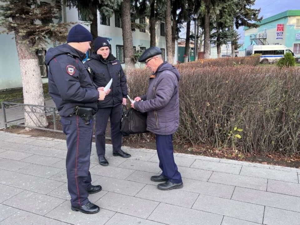 В Кашире полицейские вышли в народ после случая с обманом 101-летнего ветерана
