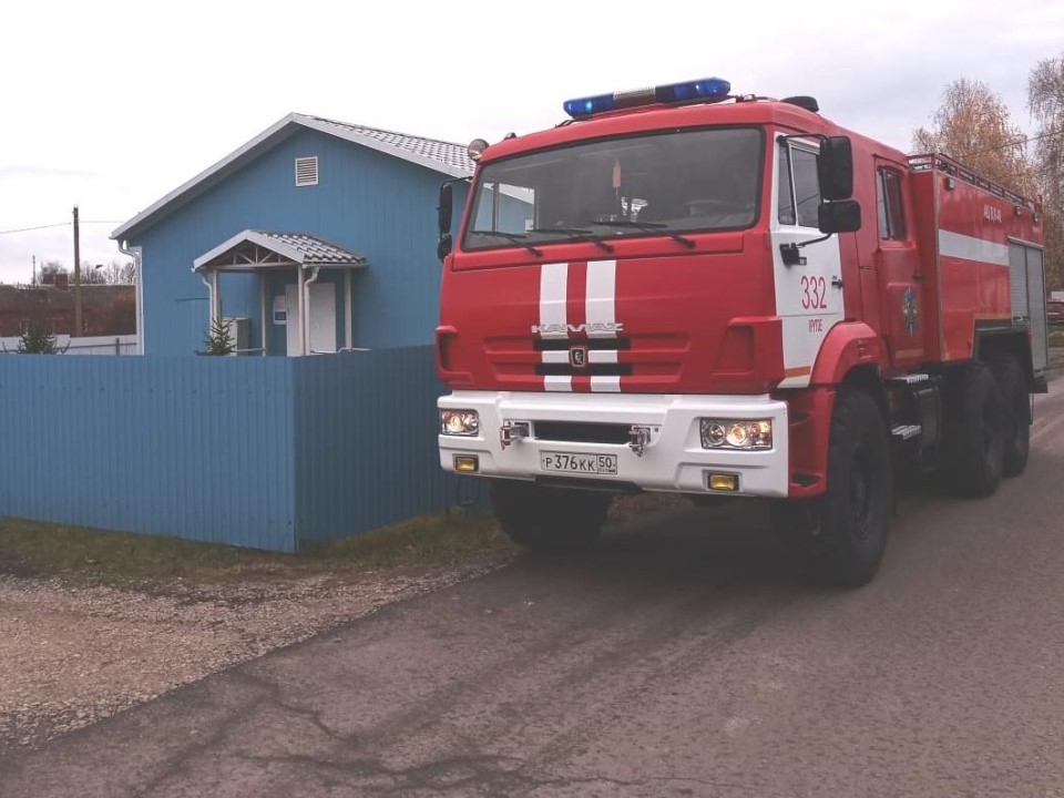 Условный пожар, реальные навыки: в селе Крутое проверили готовность к ЧС в медучреждении