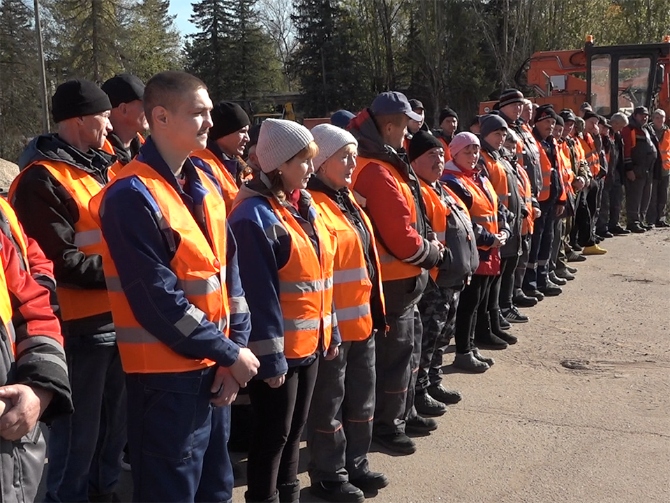 К зиме во Власихе увеличат штат коммунальных бригад и подготовят технику