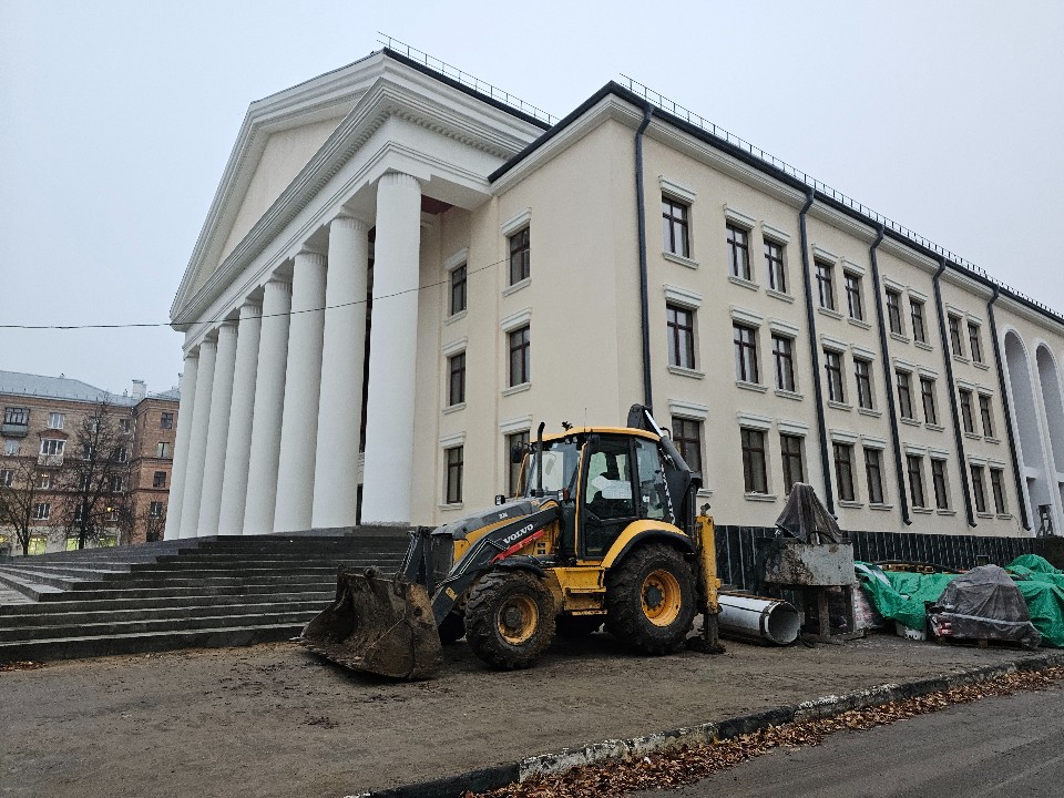 Крупнейший культурный центр Электростали, где идет капремонт, готов более чем наполовину
