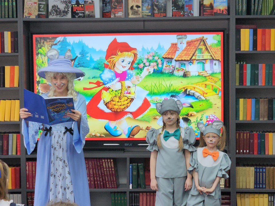 Мышка из-за кулис: как театральные истории покоряют сердца щелковских детей