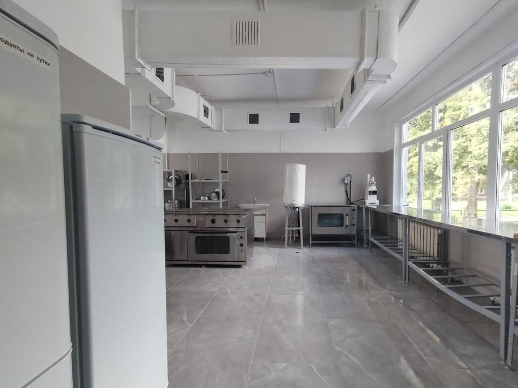 Новый пищеблок, теплица и «агросад»: как в Малине обновляют детский сад «Малинка»