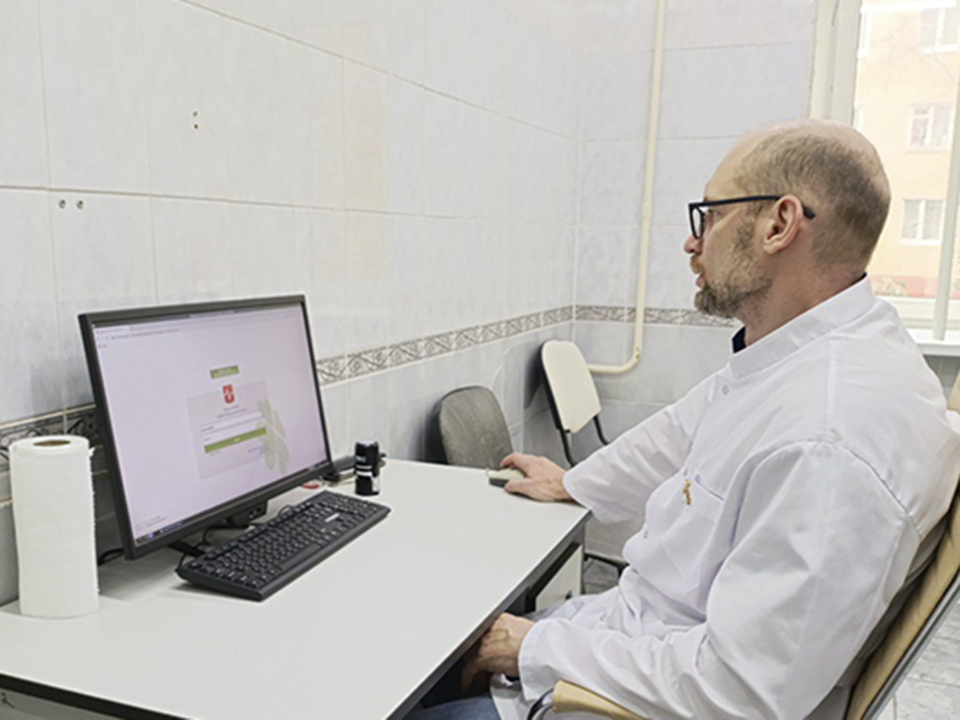 В детской поликлинике начал прием новый травматолог-ортопед