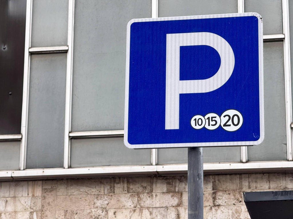 Платные парковки в Подольске: где появились, как оплатить и сколько стоит?