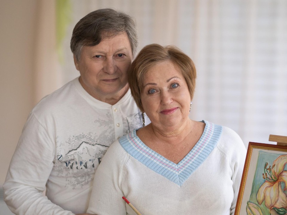 Подмосковные пары за полвека брака получают юбилейные выплаты