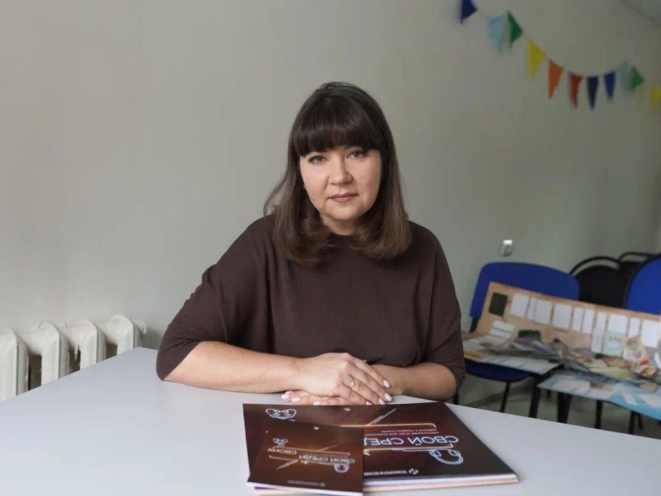 Научиться доверять родителям: как психолог из Подольска помогает приемным семьям