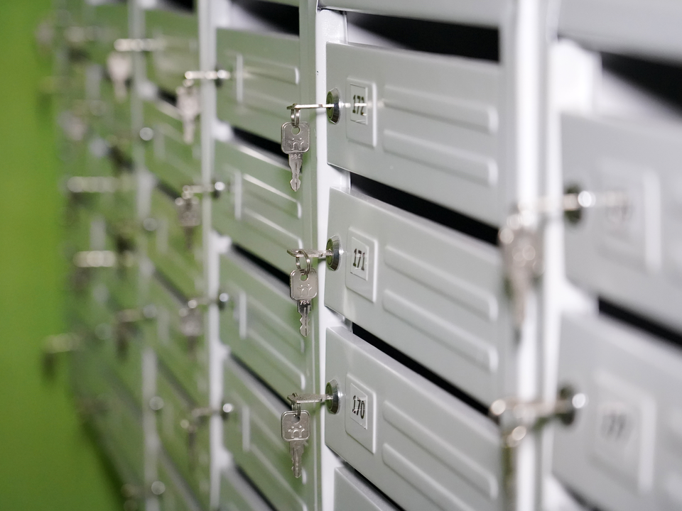 Новые ящики и окна: какие подъезды отремонтировали в Котельниках в 2025 году