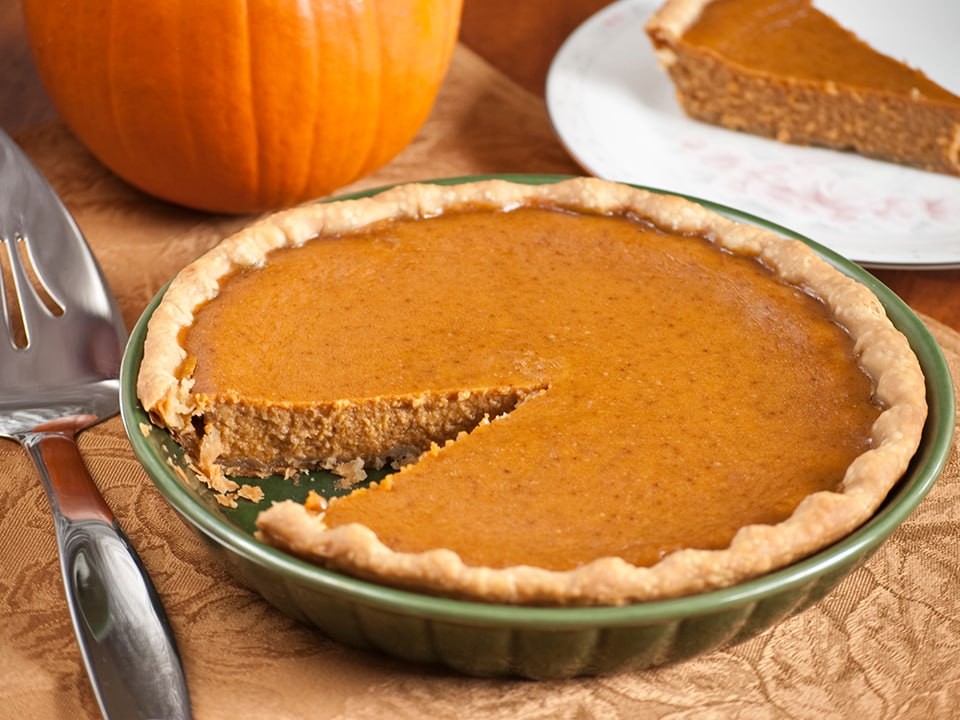 Осенний вкус детства: хозяйка из Дедовска раскрыла секрет тыквенного пирога