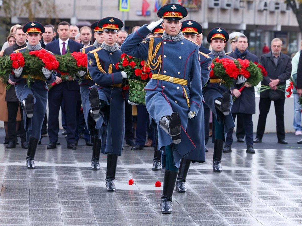 День памяти Подольских курсантов: история подвига и памятные мероприятия