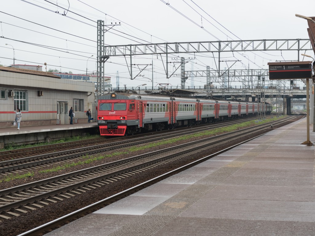 Железнодорожный переезд на Цемгиганте перекроют 3 октября