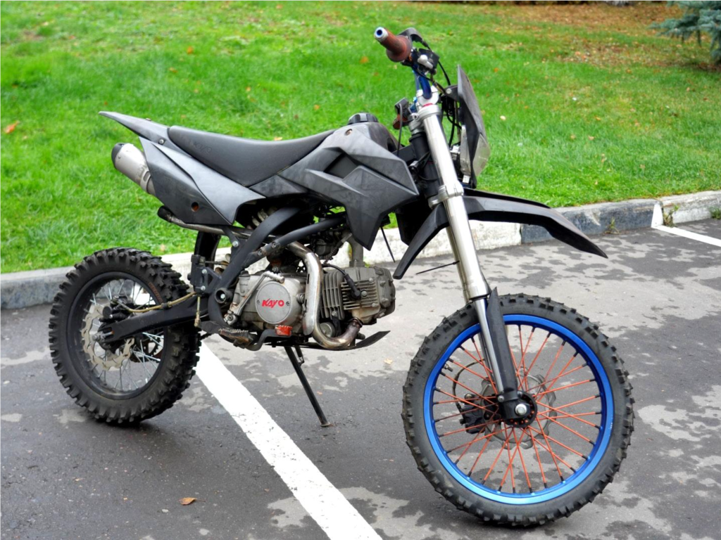 Очередной питбайк отправился на передовую из Сергиева Посада