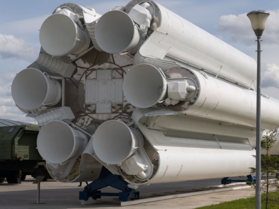 Роскосмос испытал двигатель новой ракеты, а жители Пересвета — испуг