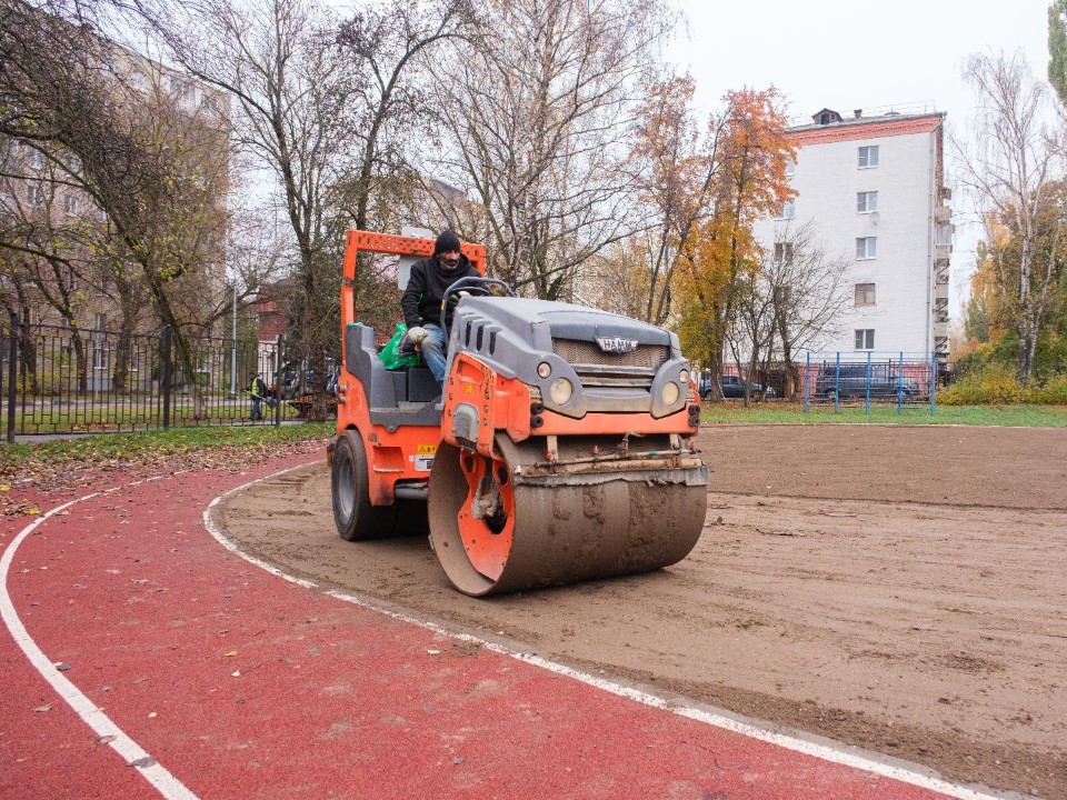 Школьное поле в Лыткарине превратят в современный стадион