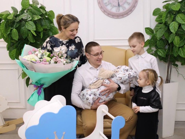 Благодаря жилищной программе молодая семья купила квартиру