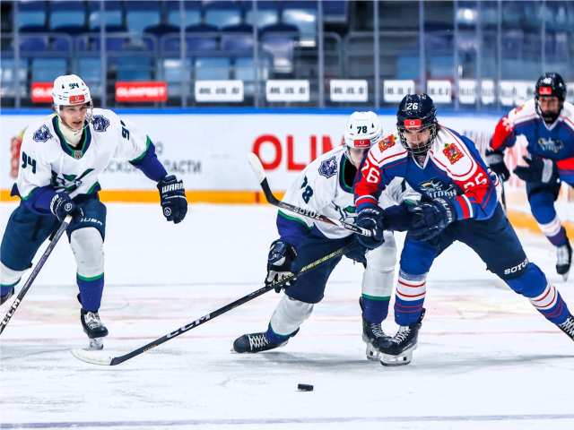 Мытищинский «Атлант» обыграл хоккеистов из Ступина