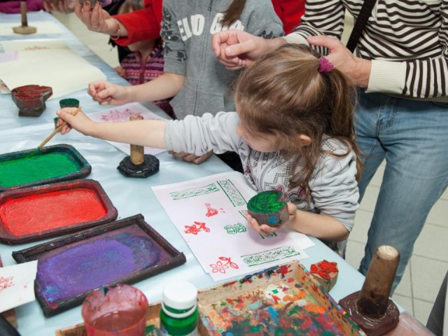 В Павловском Посаде на фестивале покажут искусство набойки на ткань