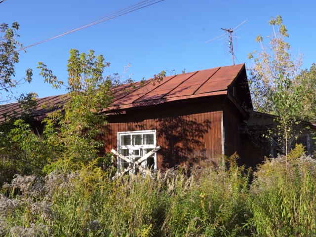 Расселенные дома в Ивантеевке и Правдинском начали демонтировать