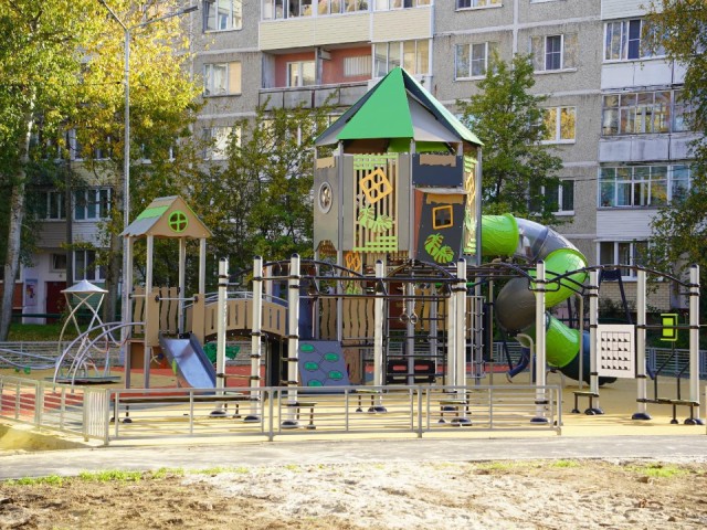 В Егорьевске установили «умные» детские площадки