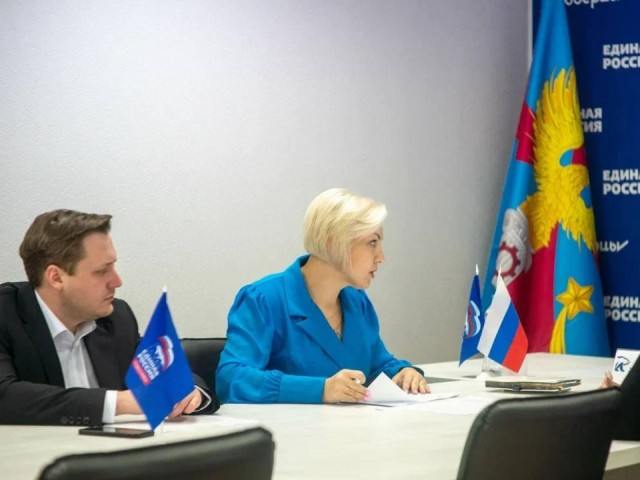 В Люберцах прошел день приема педагогов с участием депутата Мособлдумы