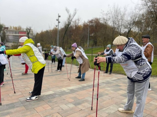 Скандинавская ходьба в Пушкино: укрепление здоровья для участников «Активного долголетия»