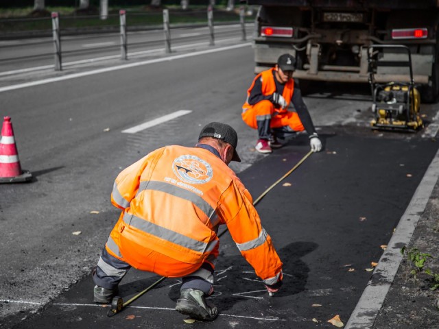 Дороги без ям: в Егорьевске продолжается ремонт асфальтового покрытия