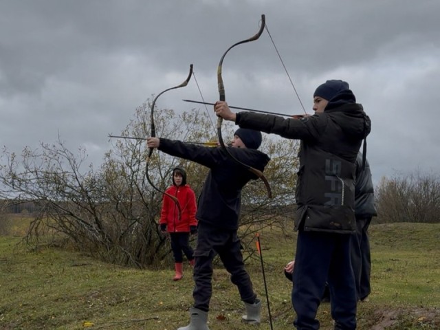 В деревне Симанково провели детский турнир по стрельбе из лука