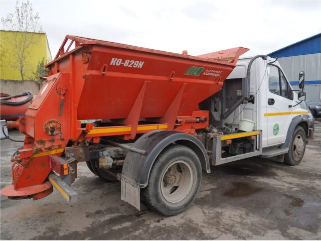 Снег и наледь с дорог и тротуаров зимой будут убирать в оперативном порядке