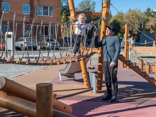 Жителей Лыткарино поздравили с Днем отца