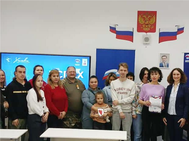 В Химках школьникам рассказали о «Городах воинской славы» и поддержке участников СВО