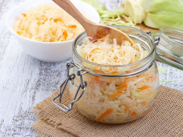Секреты квашения капусты в ноябре и удачные по лунному календарю дни для засолки