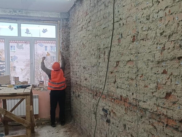 Капремонт по-взрослому: как школа на улице 60 лет Октября превращается в дворец знаний