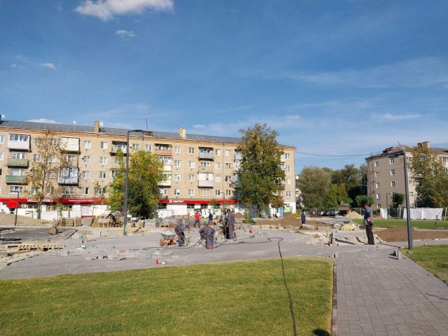 Пешеходные дорожки и парковки построили во дворах Орехово-Зуева
