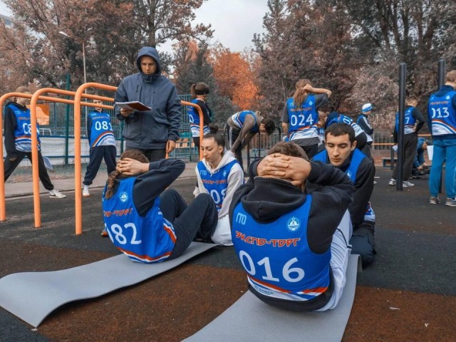 Более 40 студентов таможенной академии сдали нормативы ГТО в Люберцах