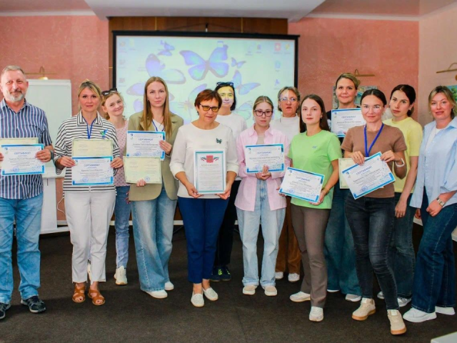 Помощь особенным детям: сотрудники СЦ «Воскресенский» обучились инновационным методикам