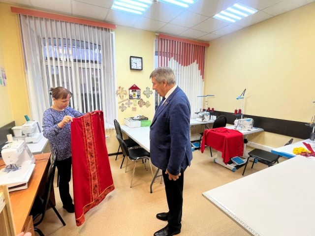 Председатель Совета депутатов Коломны посетил соццентр «Коломенский» в Озерах