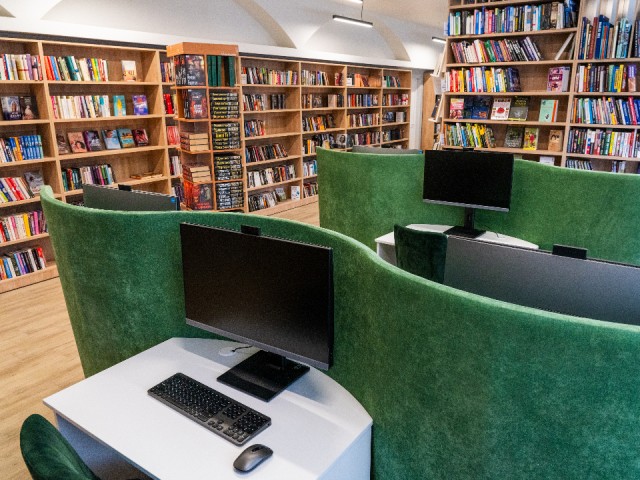 Международный день библиотек отмечают в клинских школах