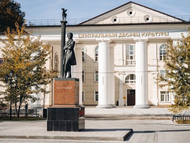 Площадь перед Центральным дворцом культуры в Щелкове полностью обновили