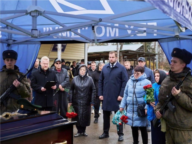 В поселке Столбовая простились с рядовым Алексеем Сухаревым, погибшим в ходе СВО
