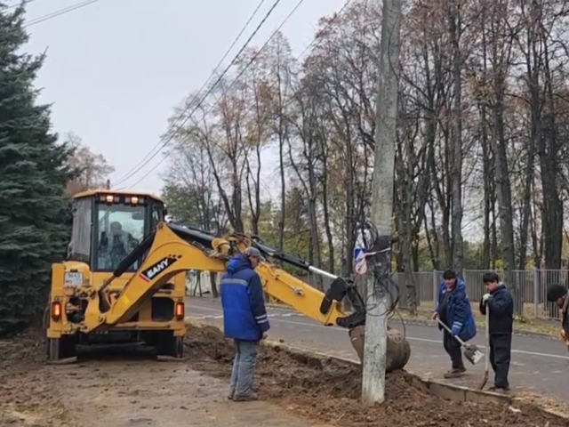 В Зарайске завершили замену теплопроводов и начали  заполнять  траншеи грунтом