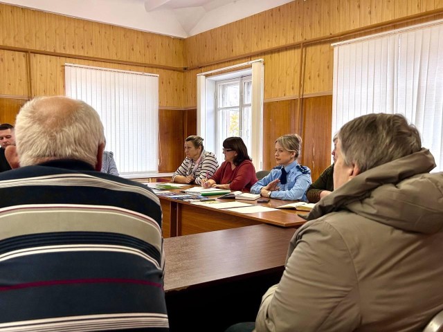 Не диктуйте коды: мошенники охотятся на семьи героев СВО