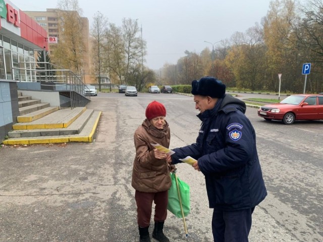 В Ступине провели инструктаж для населения о пожарной безопасности