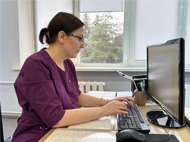 Врач УЗИ Екатерина Шаронина пополнила ряды специалистов ЦМСЧ №21